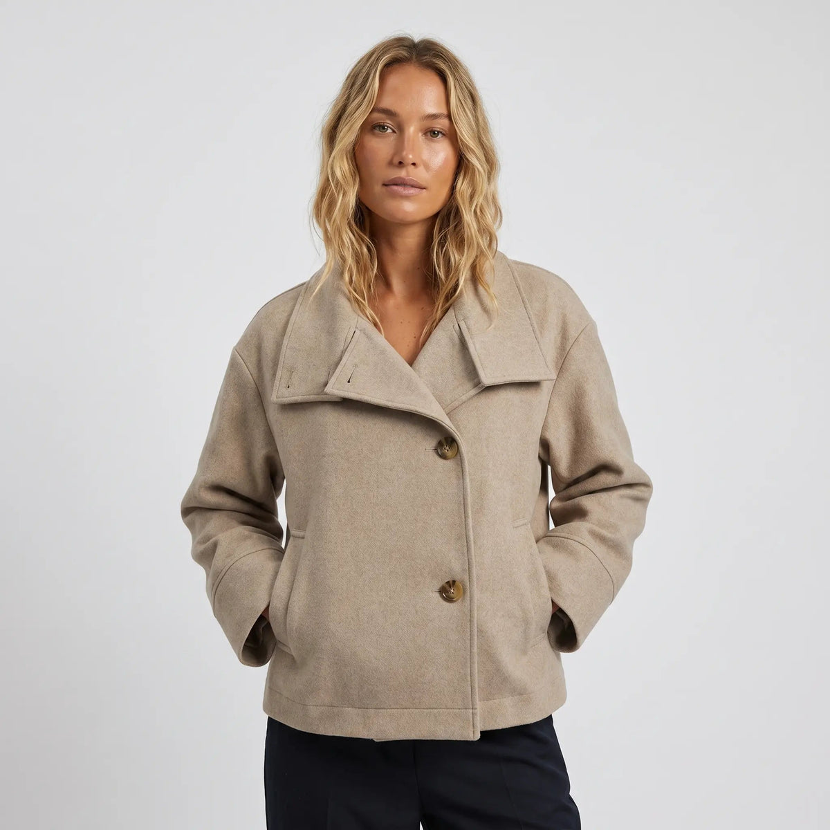 Women's Wool Blend Oversized Short Double-Breasted Peacoat Edenforth