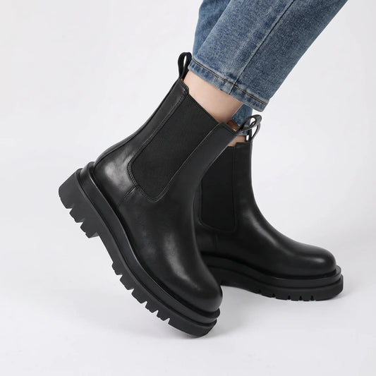Women's Chelsea Chunky Platform Sole Leather Ankle Winter Boots Edenforth