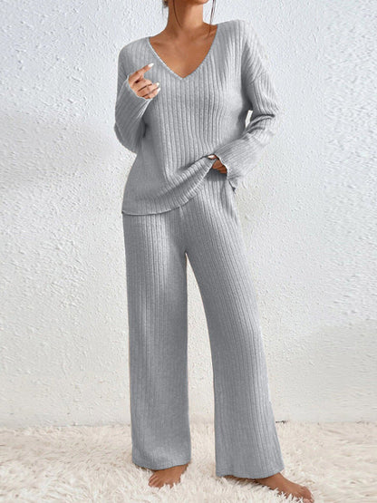 Women's Ribbed Knit V-Neck Top and Wide-Leg Winter Pants Co-ord